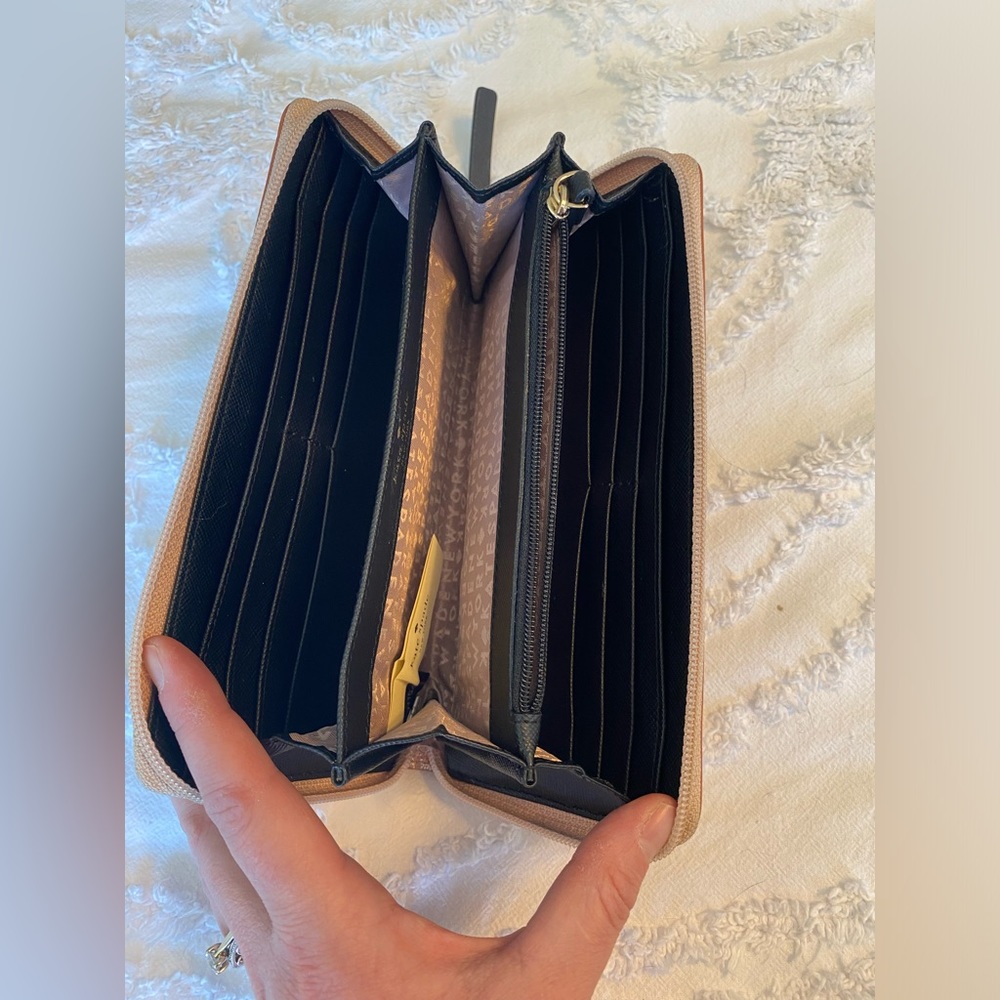Kate Spade Rose Gold Glitter Wallet - Picture 4 of 12